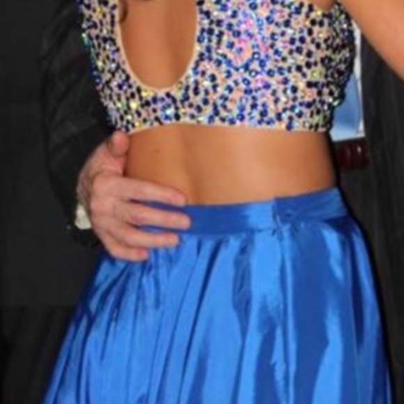 Sherri Hill Two piece formal dress in women - Picture 3 of 4